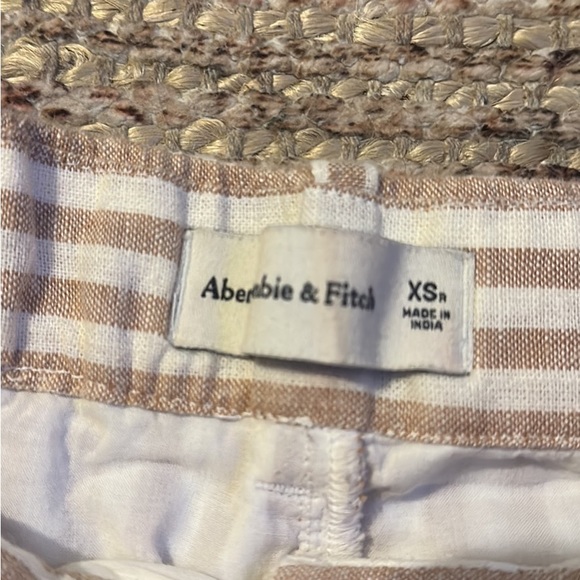 Linen-Blend Striped Trouser - Picture 3 of 3